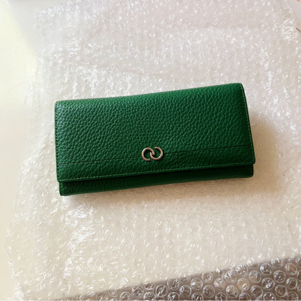 Green Leather Women's Wallet